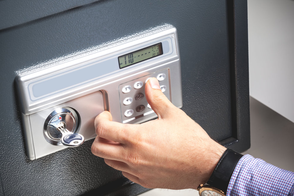 Torn Between A Safe Or A Lockbox? Here’s A Helpful Guide For You